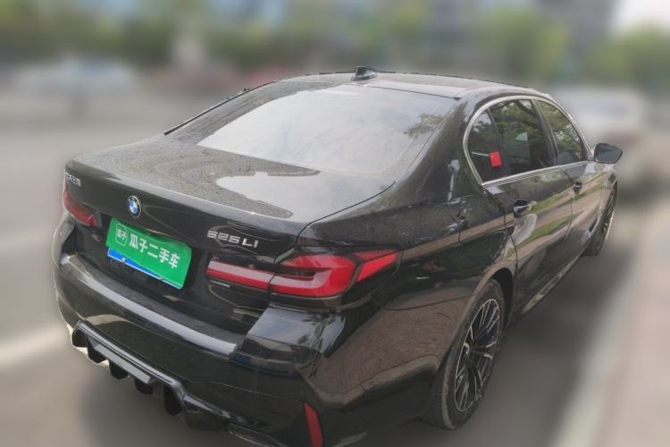 Used BMW 5 Series 2021 525Li M Sport Package Rear Right 45 Deg