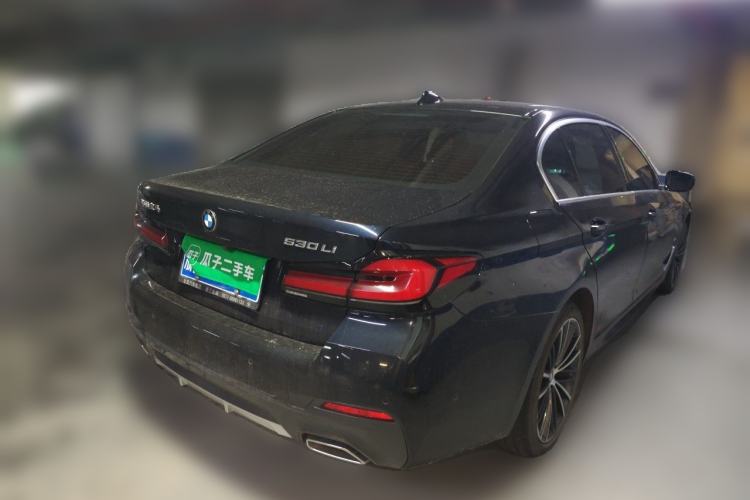 Used BMW 5 Series 2021 530Li Leading Model M Sport Package Rear Right 45 Deg