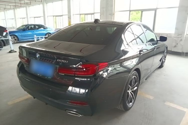 Used BMW 5 Series 2021 525i M Sport Package Rear Right 45 Deg