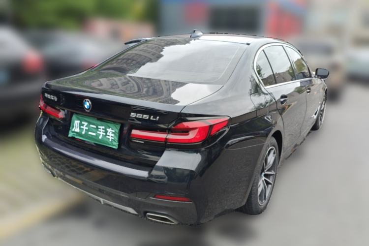 Used BMW 5 Series 2021 Facelifted 525Li M Sport Package Rear Right 45 Deg