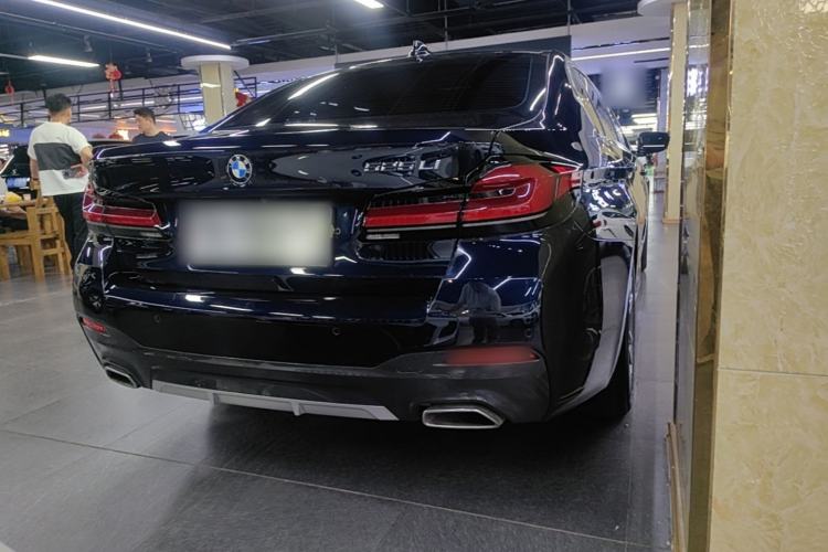Used BMW 5 Series 2021 525Li M Sport Package Rear Right 45 Deg