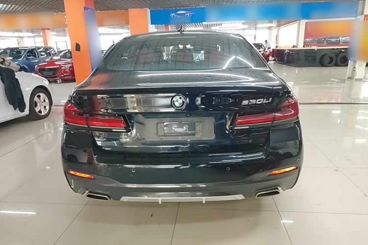 Used BMW 5 Series 2021 Facelifted 525Li M Sport Package Rear