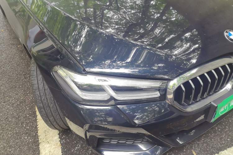 Used BMW 5 Series 2021 530Li Leading Model M Sport Package Right Front Headlight