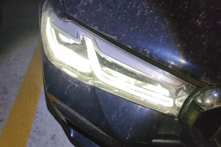 Used BMW 5 Series 2021 525Li M Sport Package Right Front Headlight