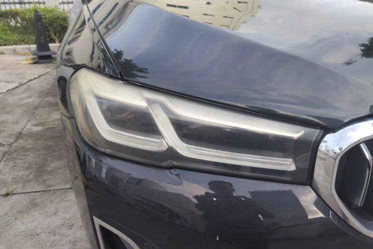 Used BMW 5 Series 2021 530Li Leading Luxury Package Right Front Headlight