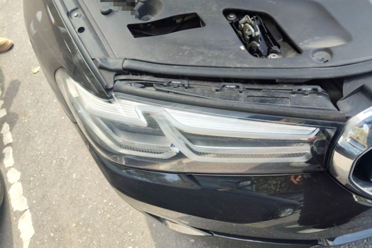 Used BMW 5 Series 2021 530Li xDrive Luxury Package Right Front Headlight