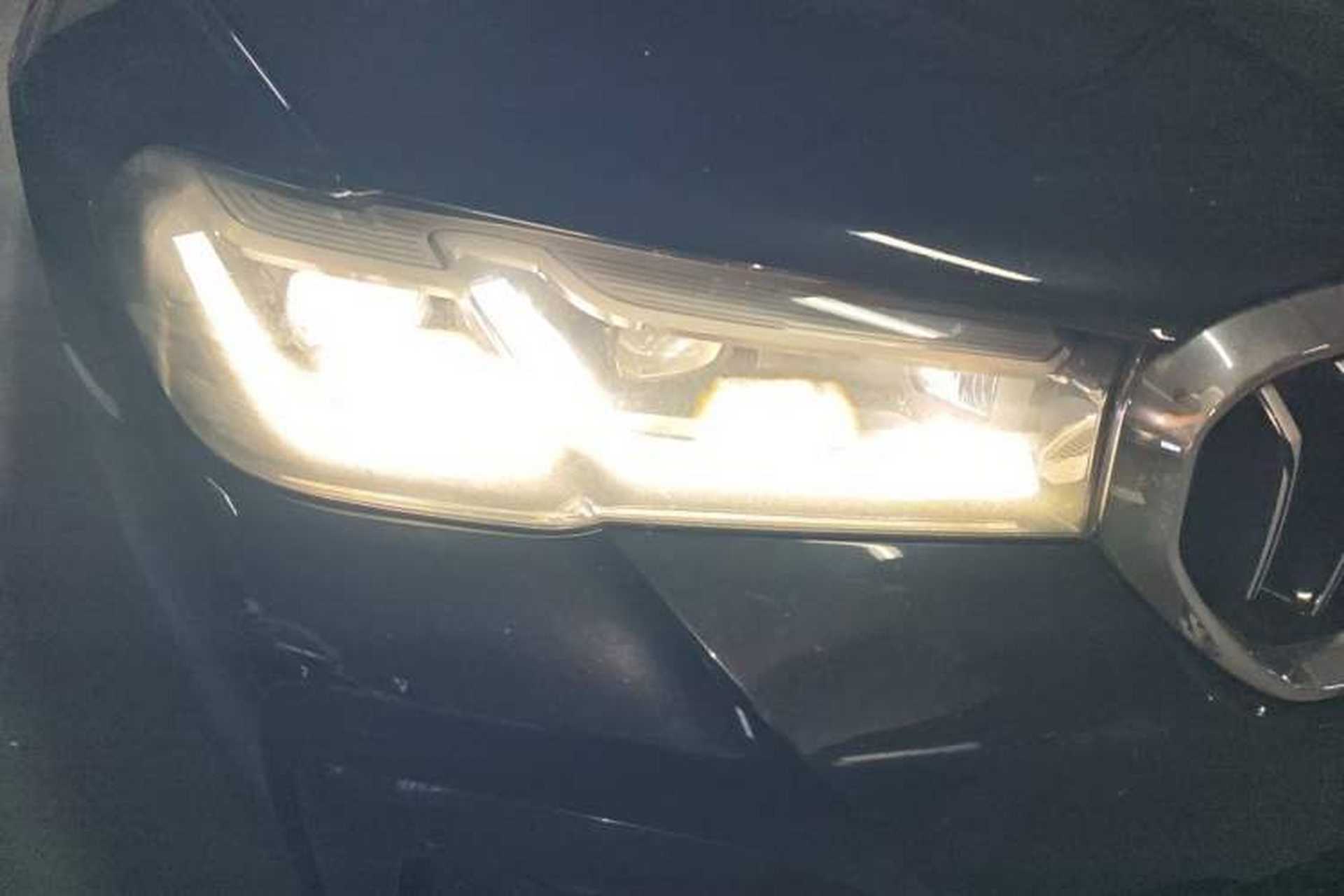 Used BMW 5 Series 2021 530Li Leading Model M Sport Package Right Front Headlight