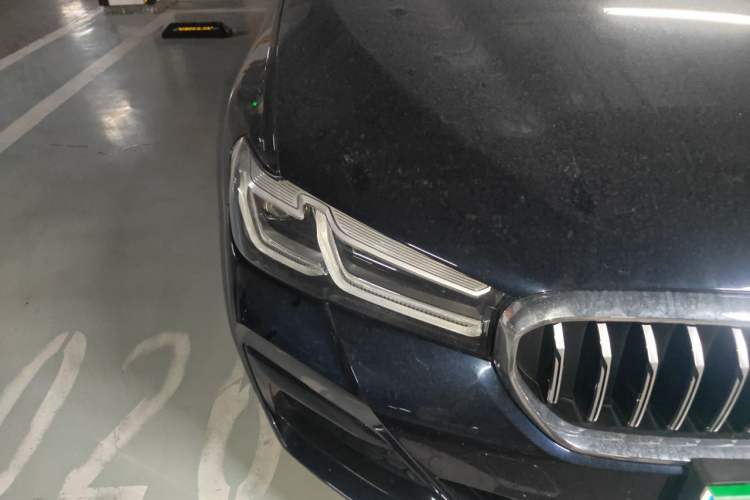 Used BMW 5 Series 2021 530Li Leading Model M Sport Package Right Front Headlight