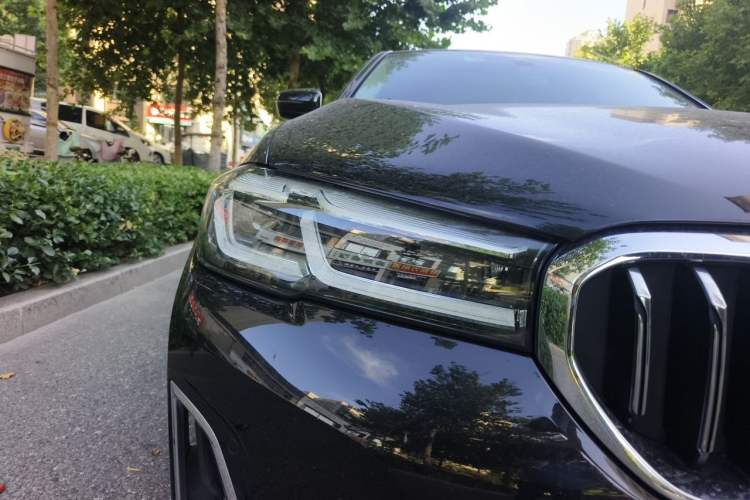 Used BMW 5 Series 2021 525Li Luxury Package Right Front Headlight
