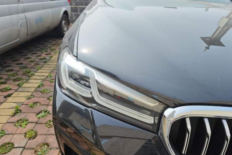 Used BMW 5 Series 2021 Facelifted 530Li xDrive M Sport Package Right Front Headlight