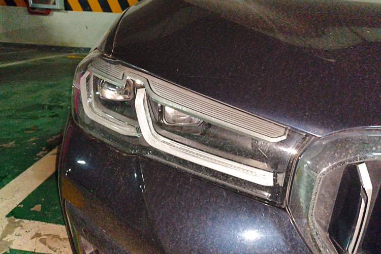 Used BMW 5 Series 2021 Restyled 530Li Luxury Edition M Sport Package Right Front Headlight