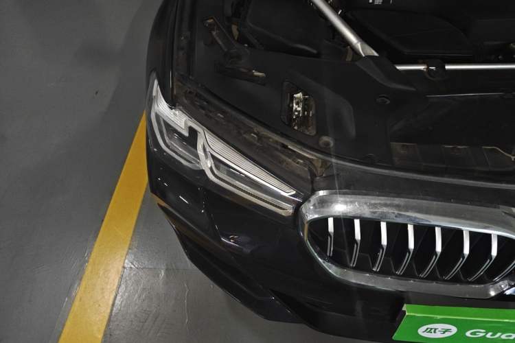 Used BMW 5 Series 2021 530i M Sport Package Right Front Headlight