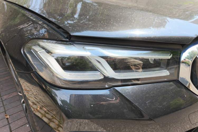 Used BMW 5 Series 2021 Facelifted 530Li Executive M Sport Package Right Front Headlight