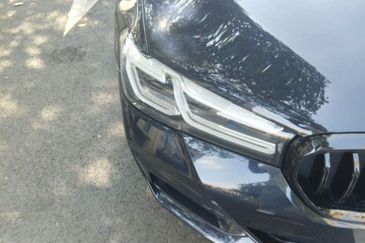 Used BMW 5 Series 2021 525Li M Sport Package Right Front Headlight