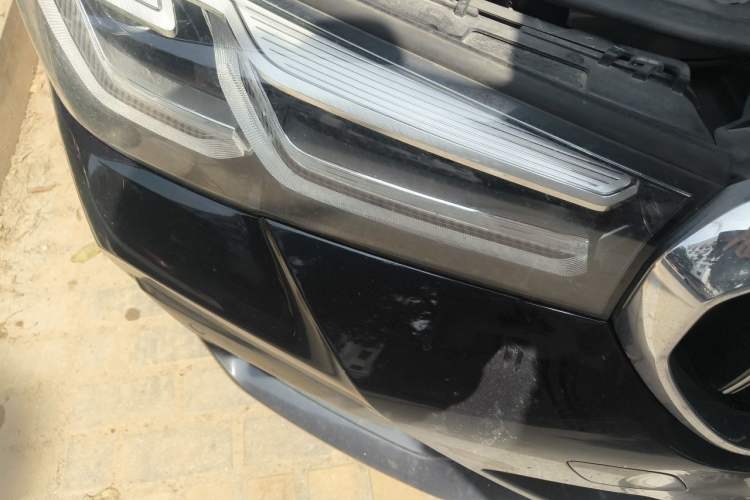 Used BMW 5 Series 2021 530Li Leading Model M Sport Package Right Front Headlight