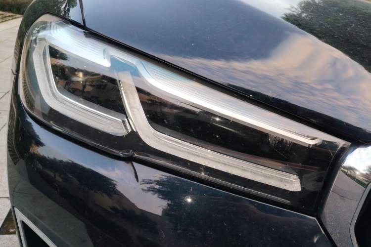 Used BMW 5 Series 2021 530Li Luxury Edition Premium Package Right Front Headlight