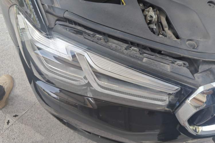Used BMW 5 Series 2021 530Li Leading Luxury Package Right Front Headlight