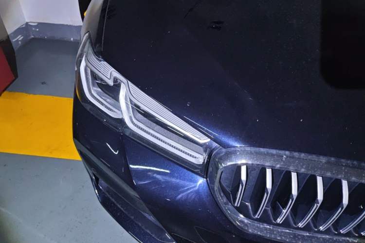 Used BMW 5 Series 2021 Facelifted 530Li Leading Edition M Sport Package Right Front Headlight