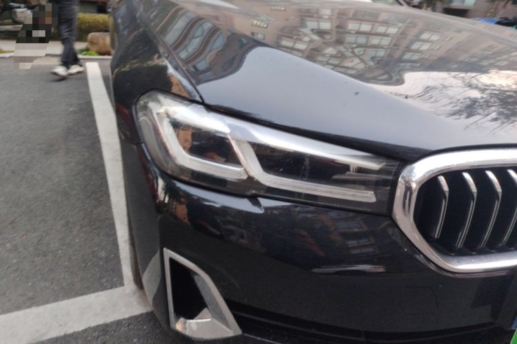 Used BMW 5 Series 2021 Restyled 530Li Leading Edition Luxury Package Right Front Headlight