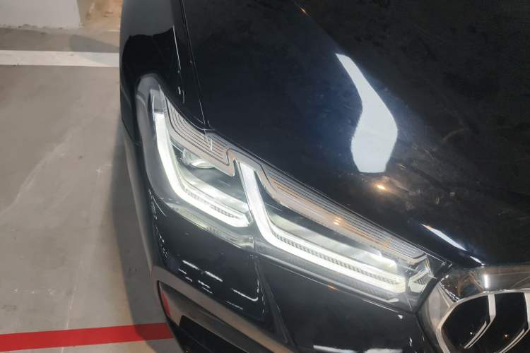 Used BMW 5 Series 2021 530Li Leading Model M Sport Package Right Front Headlight