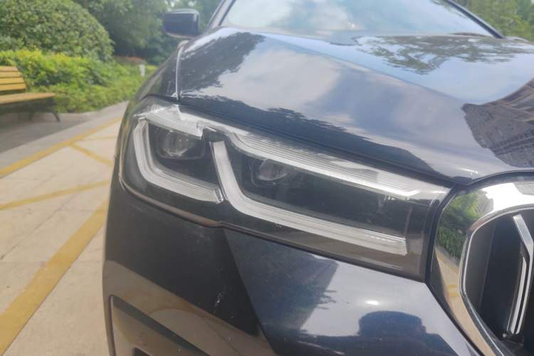 Used BMW 5 Series 2021 530i M Sport Package Right Front Headlight
