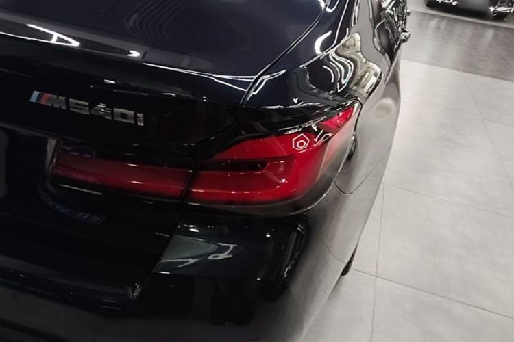 Used BMW 5 Series 2021 Restyled 530Li Luxury Edition M Sport Package Right Rear Taillight
