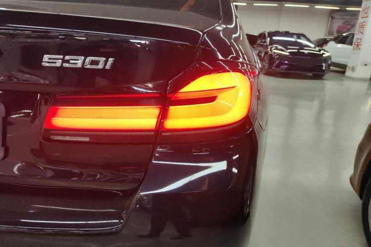 Used BMW 5 Series 2021 530i M Sport Package Right Rear Taillight