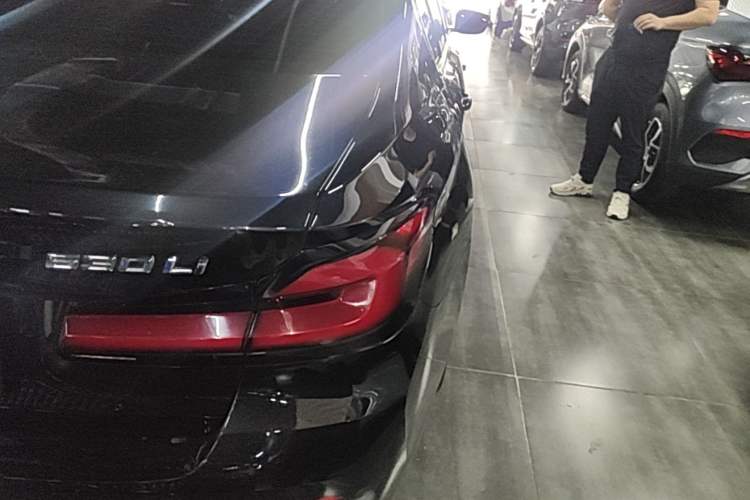 Used BMW 5 Series 2021 530Li Leading Luxury Package Right Rear Taillight
