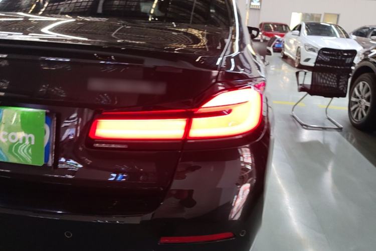 Used BMW 5 Series 2021 530Li Leading Luxury Package Right Rear Taillight