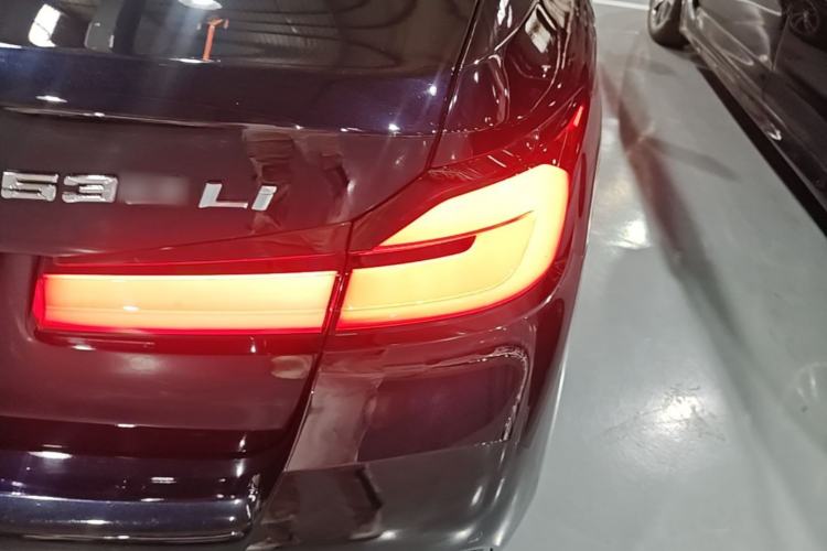 Used BMW 5 Series 2021 525Li M Sport Package Right Rear Taillight