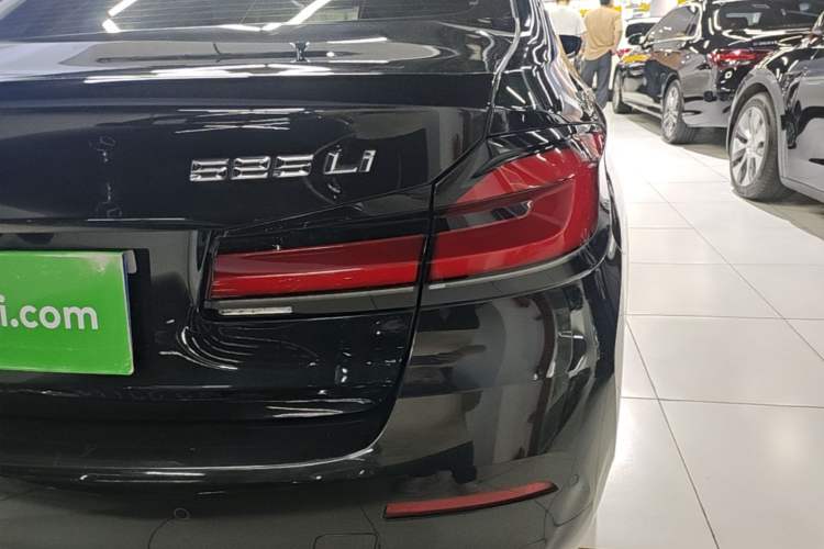 Used BMW 5 Series 2021 525Li Luxury Package Right Rear Taillight