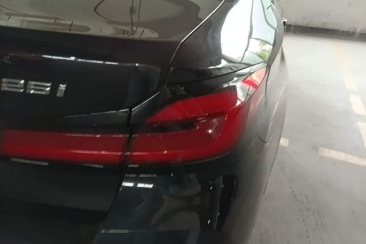 Used BMW 5 Series 2021 525i M Sport Package Right Rear Taillight