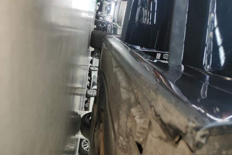 Used BMW 5 Series 2021 530i M Sport Package Right Side Sill
