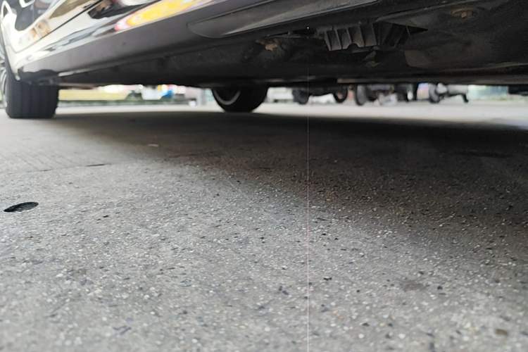 Used BMW 5 Series 2021 530Li Leading Model M Sport Package Right Side Sill