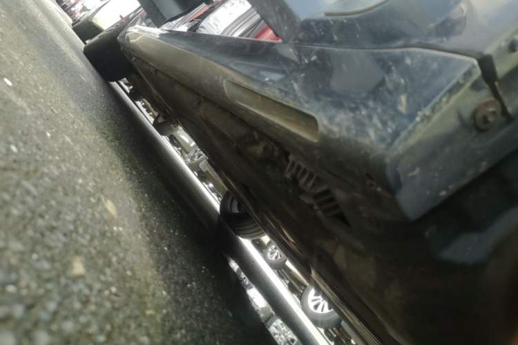 Used BMW 5 Series 2021 530Li Leading Model M Sport Package Right Side Sill