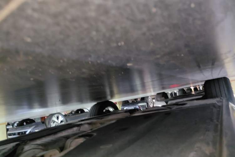 Used BMW 5 Series 2021 525Li M Sport Package Right Side Sill