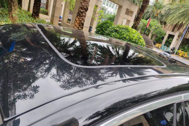 Used BMW 5 Series 2021 525Li Luxury Package Roof