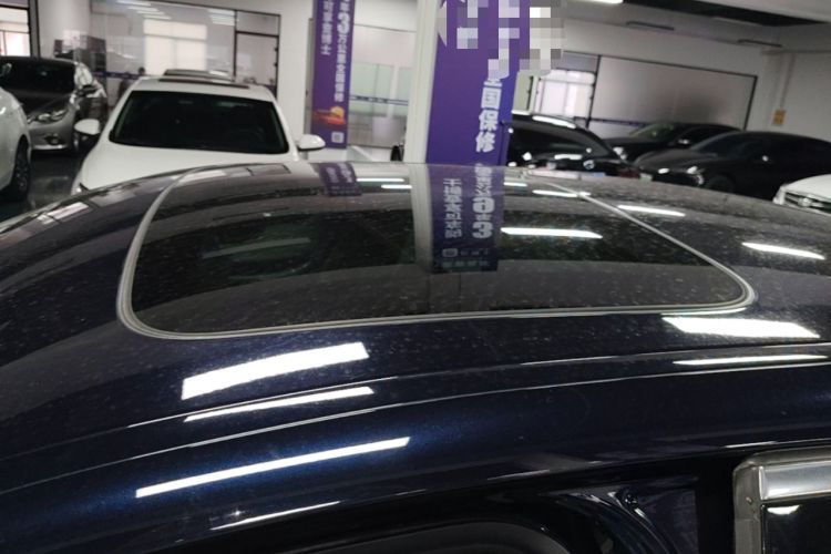 Used BMW 5 Series 2021 525Li Luxury Package Roof