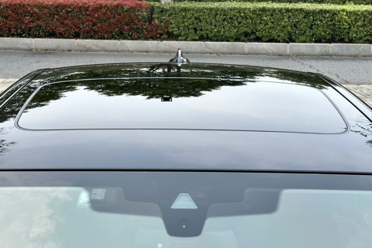 Used BMW 5 Series 2021 525Li Luxury Package Roof