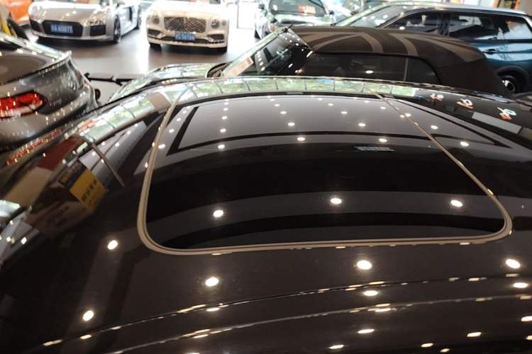 Used BMW 5 Series 2021 Facelifted 525Li M Sport Package Roof