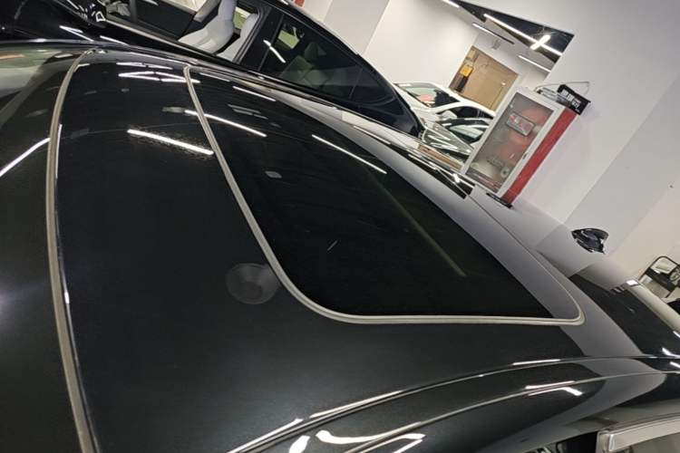 Used BMW 5 Series 2021 525Li Luxury Package Roof