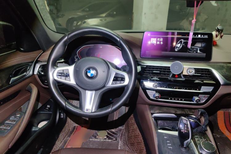 Used BMW 5 Series 2021 525Li M Sport Package Steering Wheel