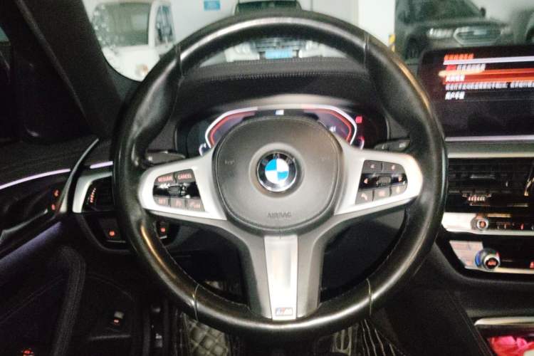 Used BMW 5 Series 2021 525i M Sport Package Steering Wheel