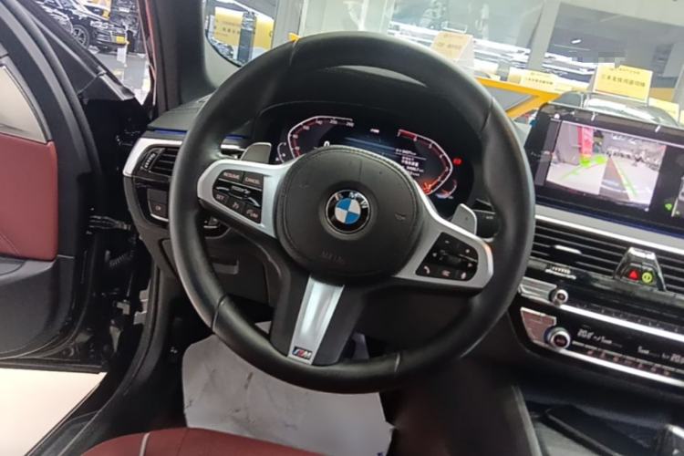 Used BMW 5 Series 2021 Facelifted 530Li Leading Edition M Sport Package Steering Wheel