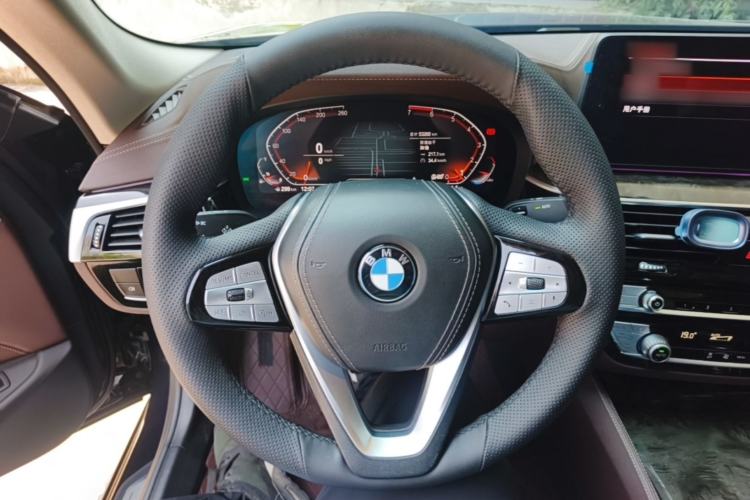 Used BMW 5 Series 2021 525Li Luxury Package Steering Wheel