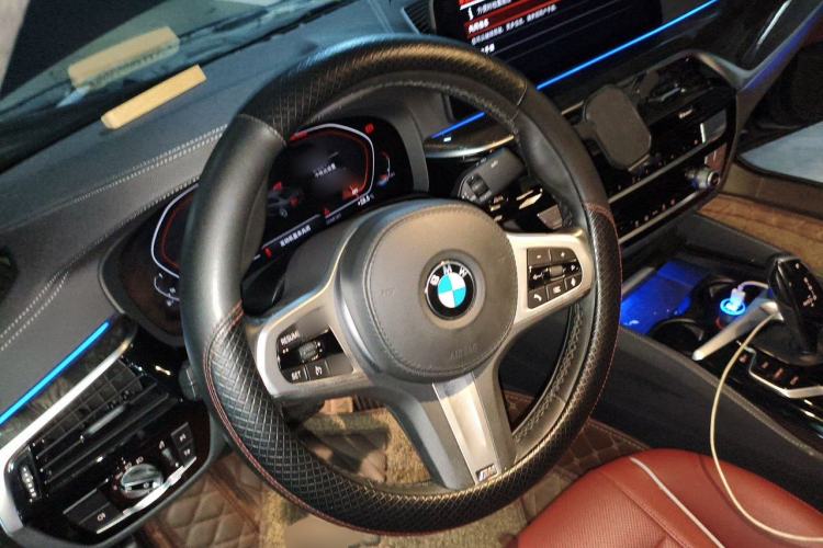 Used BMW 5 Series 2021 525Li M Sport Package Steering Wheel