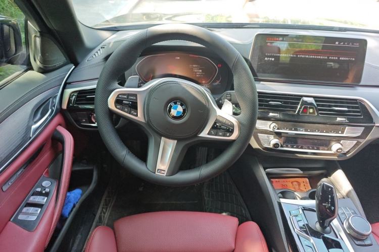 Used BMW 5 Series 2021 Restyled 530Li Luxury Edition M Sport Package Steering Wheel