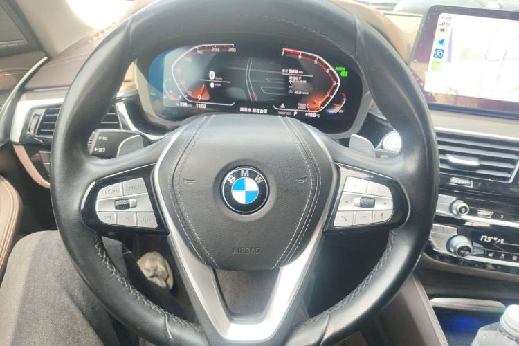 Used BMW 5 Series 2021 530Li xDrive Luxury Package Steering Wheel