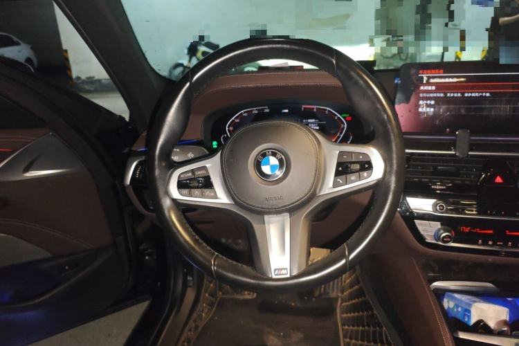 Used BMW 5 Series 2021 525Li M Sport Package Steering Wheel