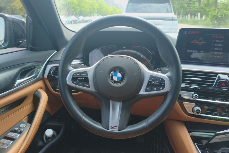 Used BMW 5 Series 2021 525i M Sport Package Steering Wheel